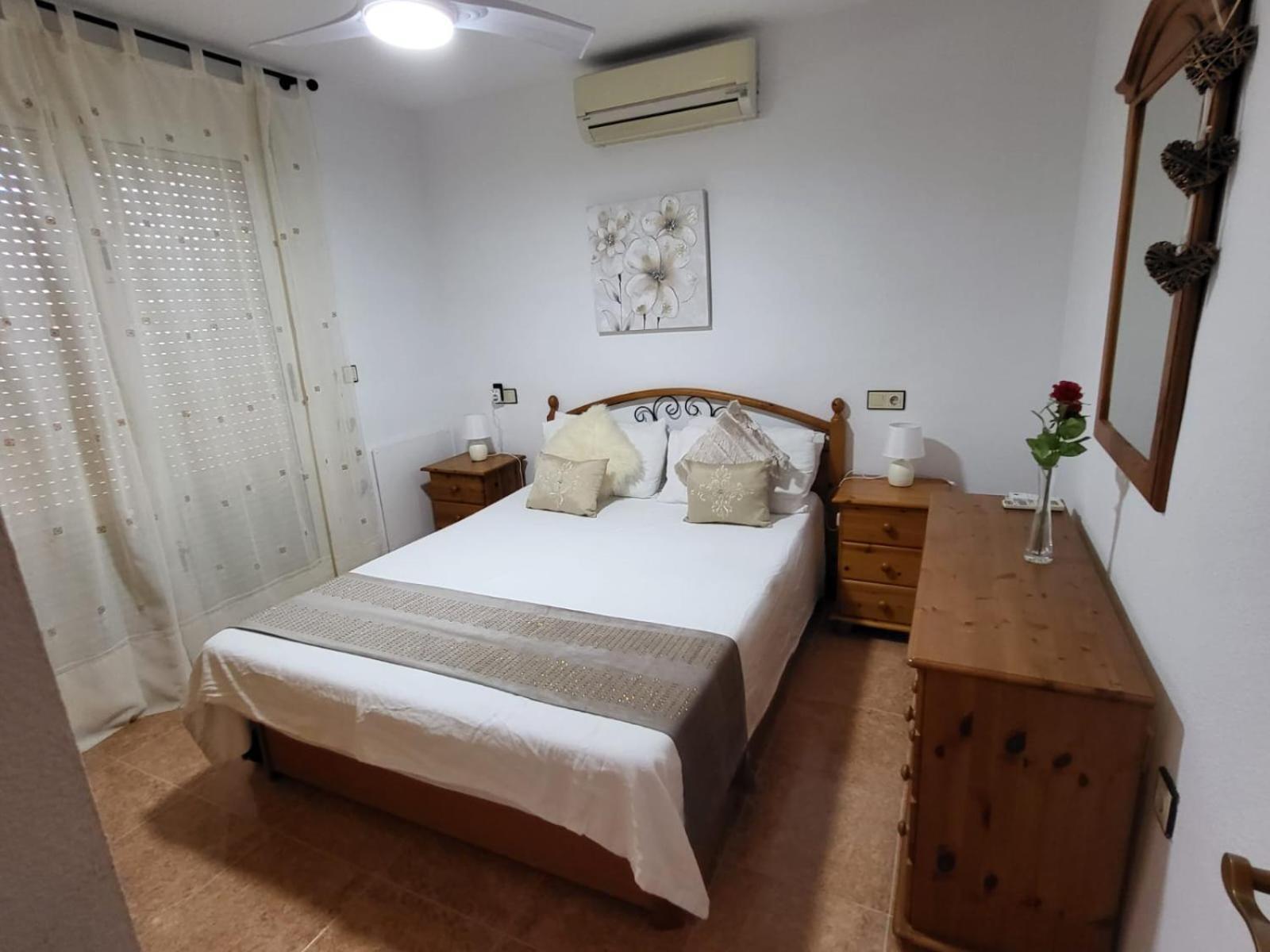 Orihuela - Sleeps 6 - Pool - Parking - Petfriendly Exterior foto